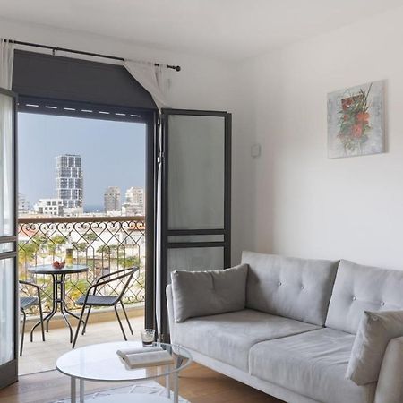 Elegant Apartment W Balcony & Mamad In Heart Of Tel Aviv By Sea N' Rent Buitenkant foto
